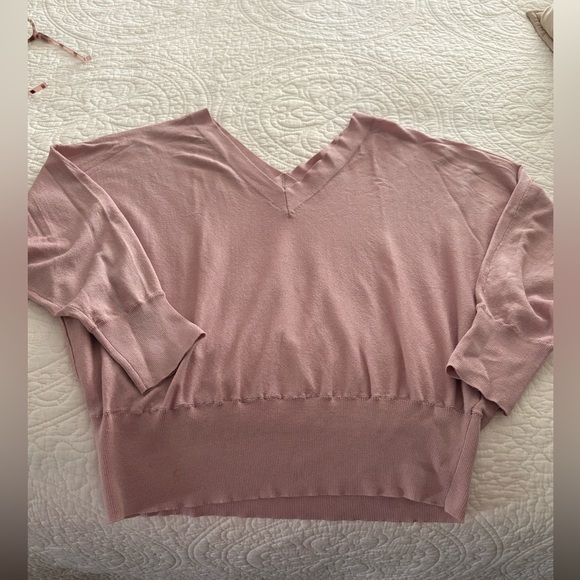 INC V neck lightweight sweater - Picture 1 of 5